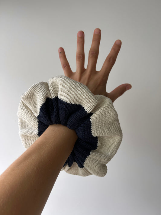 Scrunchie 054
