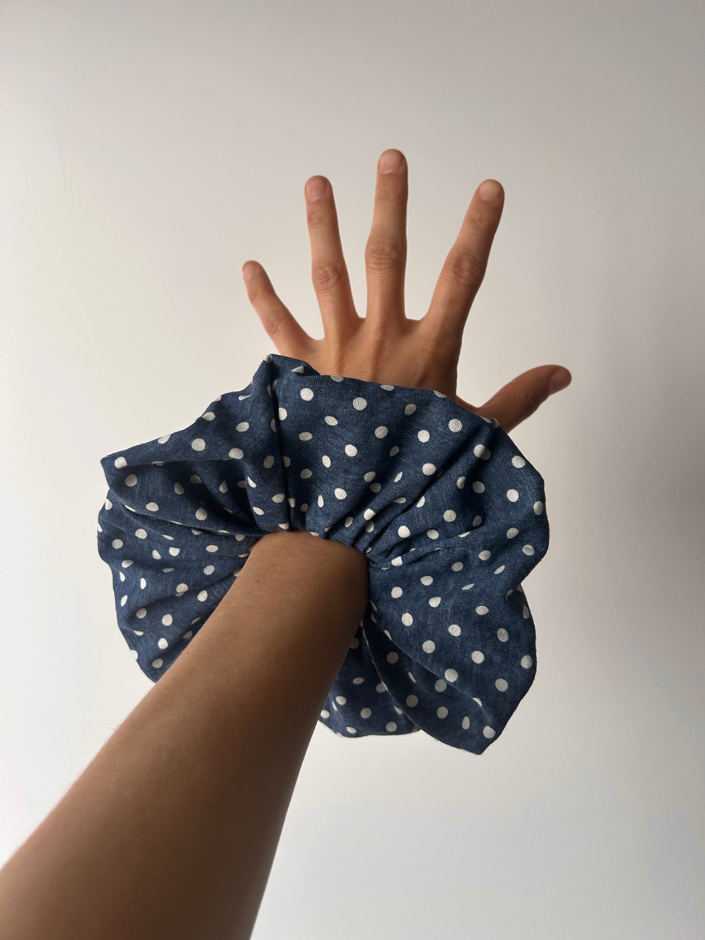 Scrunchie 049