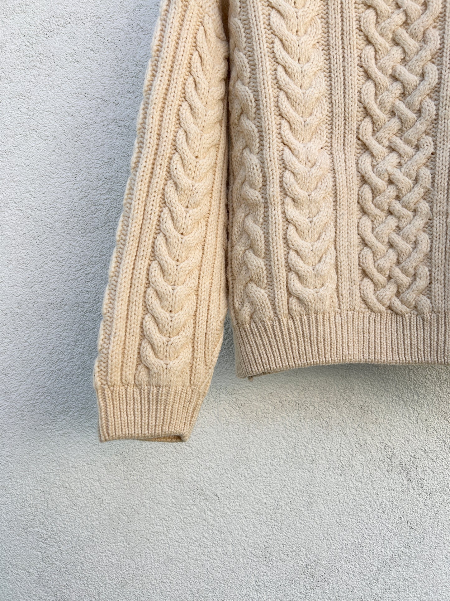 Cable knit