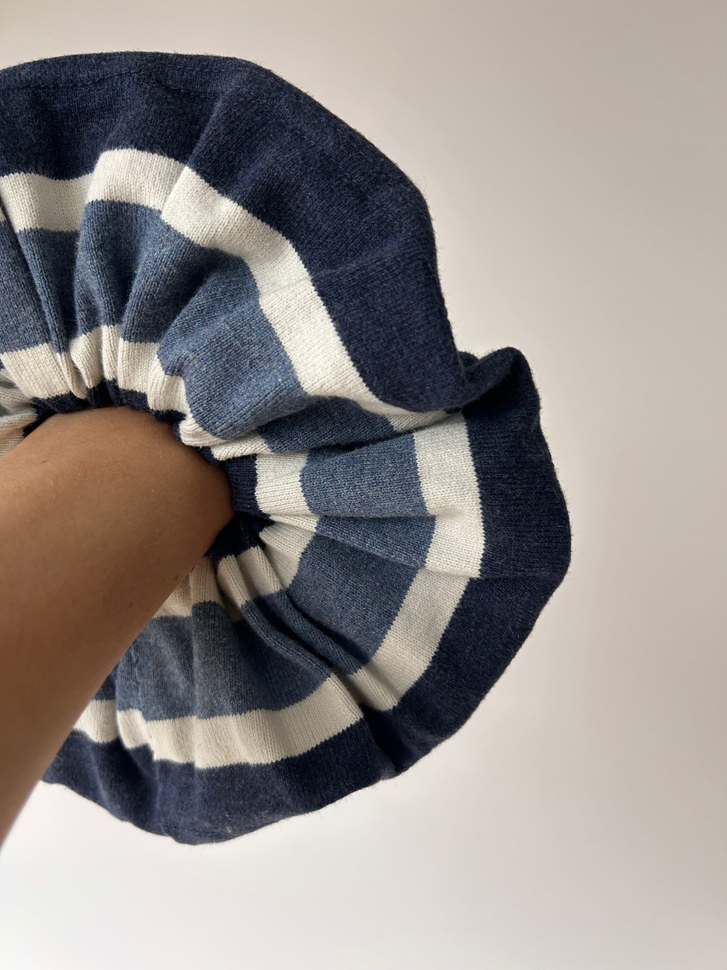 Scrunchie 048